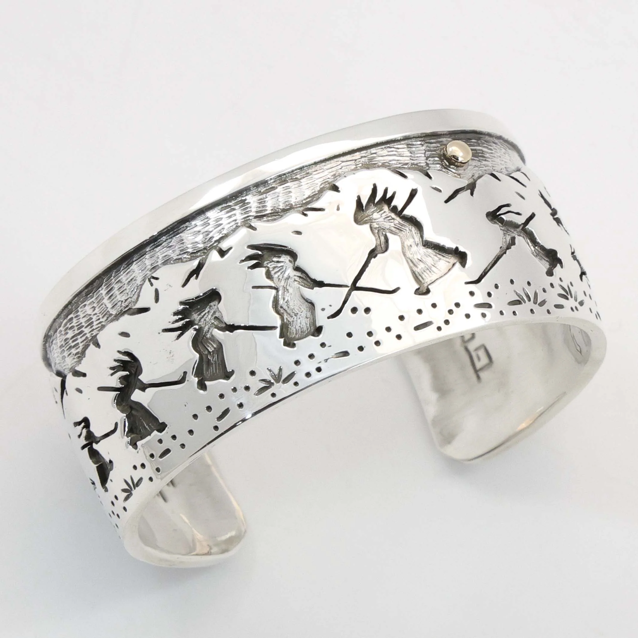 Toka Cuff