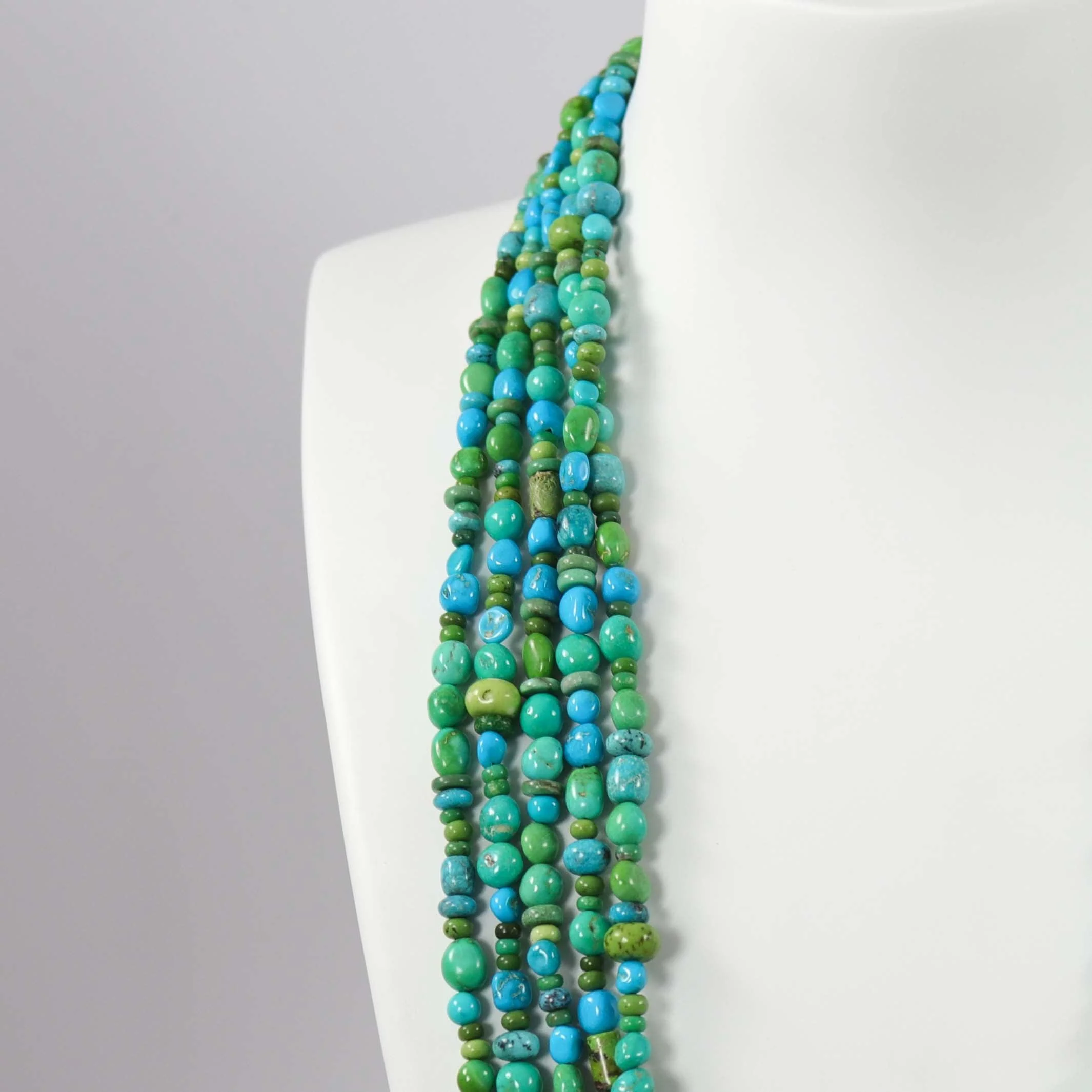 Turquoise and Gaspeite Necklace - Image 3