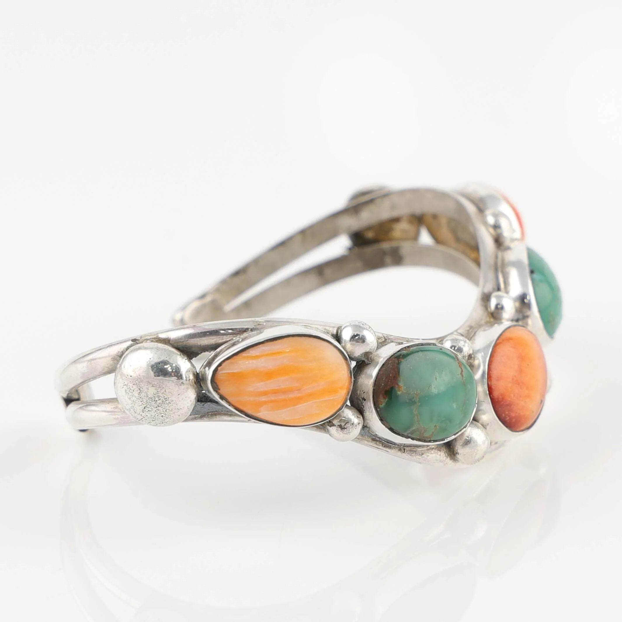 Turquoise and Spiny Oyster Shell Cuff - Image 3