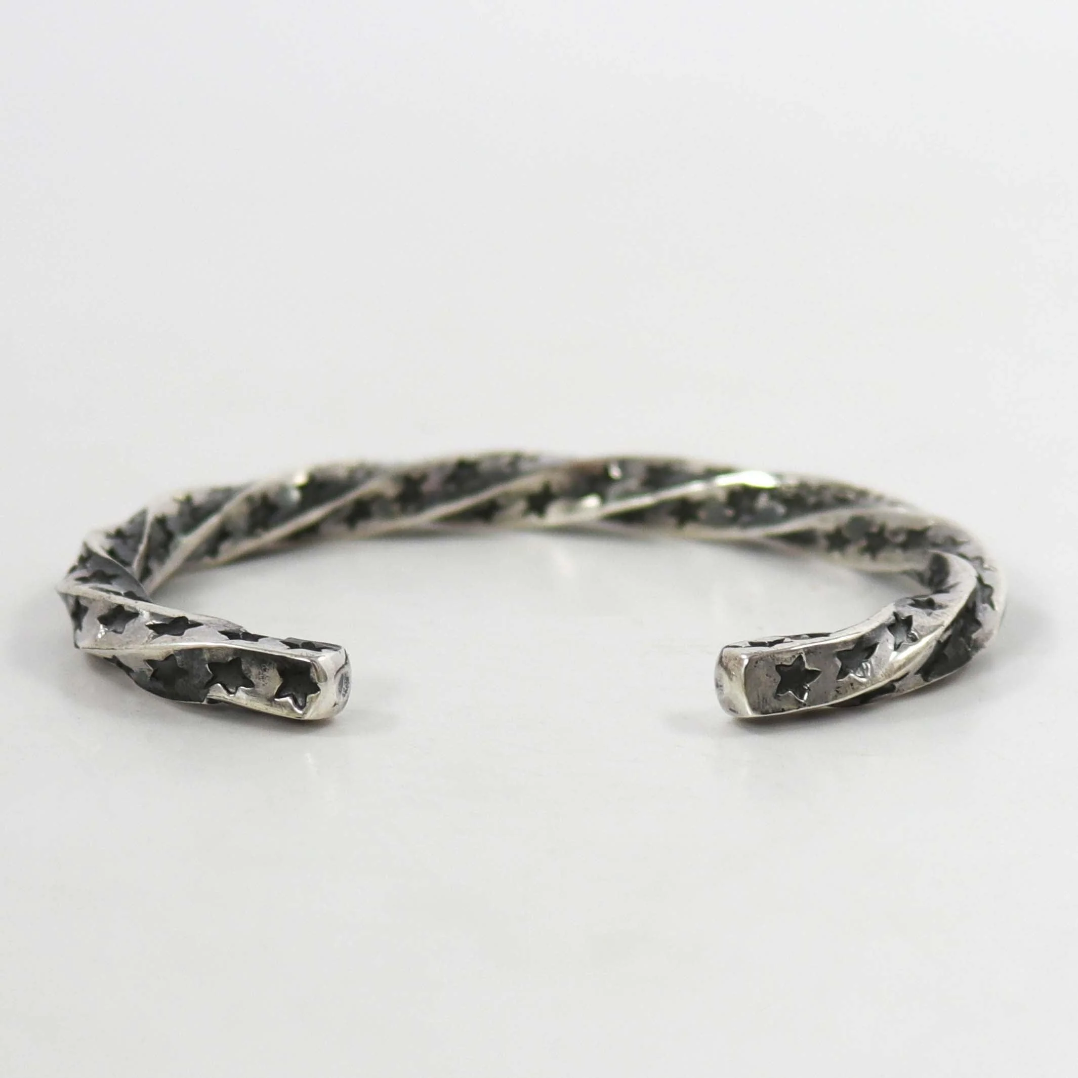 Twisted Silver Cuff - Image 3