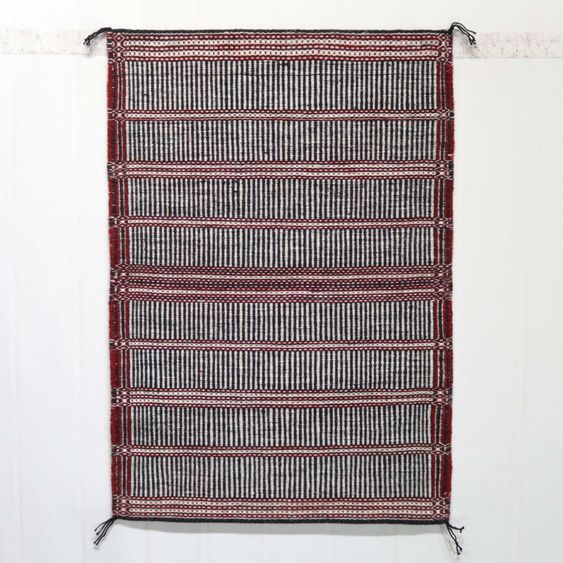 Two-Face Weaving - Image 2